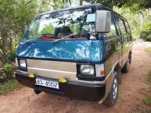 Mitsubishi L300 1983 Van