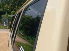https://riyasewana.com/uploads/mitsubishi-l300-1983-1217084312571.jpg