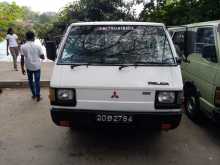 Mitsubishi L300 1983 Van