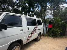 Mitsubishi L300 1983 Van