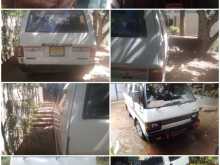 Mitsubishi L300 1983 Van
