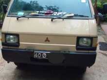 Mitsubishi L300 1983 Van