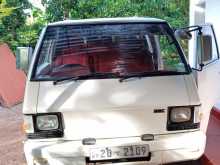 Mitsubishi L300 1983 Van