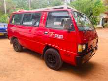 Mitsubishi L300 1983 Van