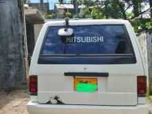 https://riyasewana.com/uploads/mitsubishi-l300-1983-308271612552.jpg