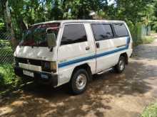 Mitsubishi L300 1983 Van