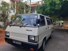 Mitsubishi L300 1984 Van