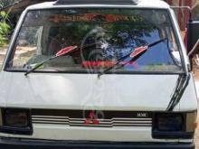 Mitsubishi L300 1984 Van