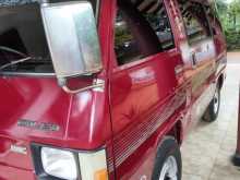 Mitsubishi L300 1984 Van