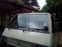 Mitsubishi L300 1984 Van