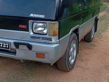 Mitsubishi L300 1984 Van