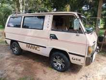 Mitsubishi L300 1984 Van