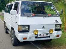 Mitsubishi L300 1984 Van