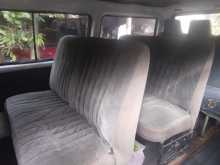 Mitsubishi L300 1984 Van