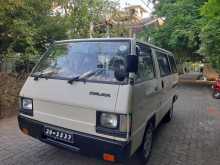 Mitsubishi L300 1984 Van
