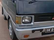 Mitsubishi L300 1984 Lorry