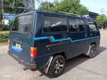 Mitsubishi L300 1984 Van