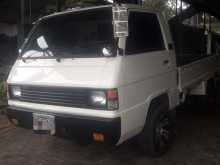 Mitsubishi L300 1984 Lorry