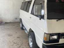 https://riyasewana.com/uploads/mitsubishi-l300-1985-1116372812473.jpg