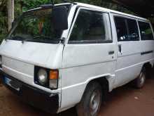 Mitsubishi L300 1985 Van