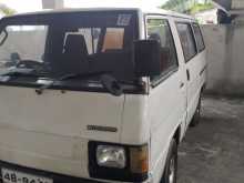 Mitsubishi L300 1985 Van
