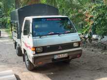 Mitsubishi L300 1985 Lorry