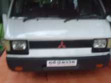 Mitsubishi L300 1985 Van