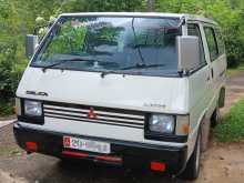 Mitsubishi L300 1985 Van