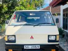 Mitsubishi L300 1986 Van
