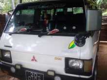 Mitsubishi L300 1986 Van