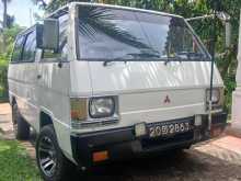 Mitsubishi L300 1986 Van