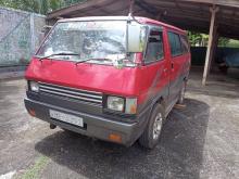 Mitsubishi L300 1984 Van