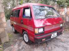 Mitsubishi L300 1991 Van