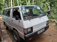 Mitsubishi L300 1984 Van