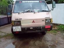 Mitsubishi L300 1984 Van