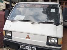 Mitsubishi L300 1986 Van