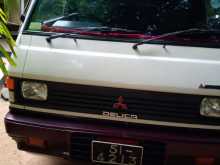 https://riyasewana.com/uploads/mitsubishi-l300-222156184332.jpg