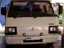 Mitsubishi L300 1980 Van