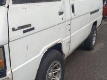 Mitsubishi L300 1984 Van