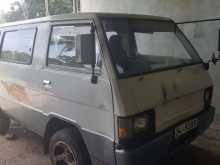 Mitsubishi L300 1985 Van