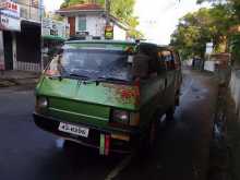 Mitsubishi L300 1984 Van