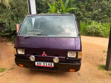Mitsubishi L300 1984 Van