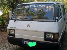 Mitsubishi L300 1985 Van