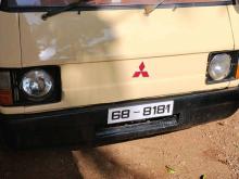 Mitsubishi L300 1988 Van