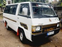Mitsubishi L300 1981 Van