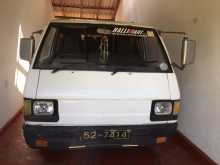Mitsubishi L300 1982 Van