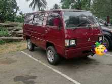 Mitsubishi L300 1983 Van