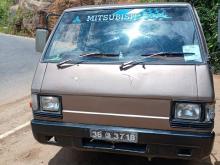 Mitsubishi L300 1983 Van