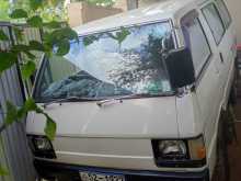 Mitsubishi L300 1982 Van