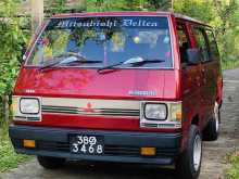 Mitsubishi L300 1986 Van